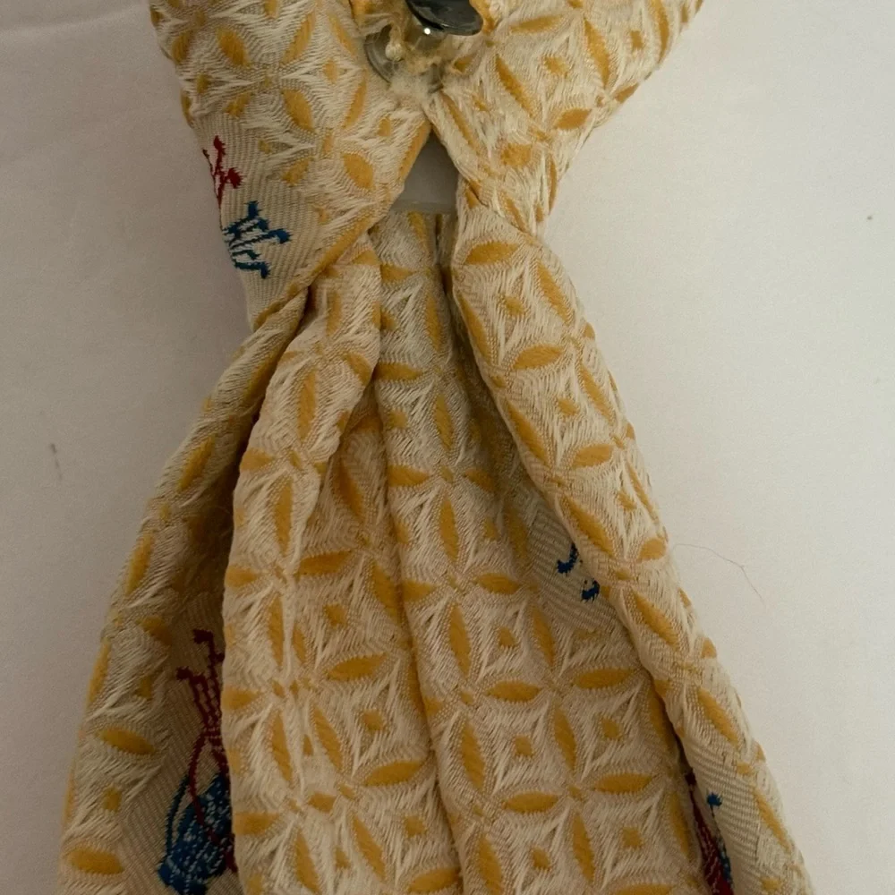 Barry of London Vintage Cream and Yellow Tie with Golf Design and Geo Pattern